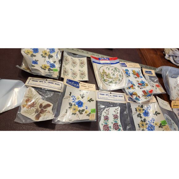 NOS 70's‎ Vtg Ceramic Decals 16 Sets Flowers and Things - Picture 1 of 15